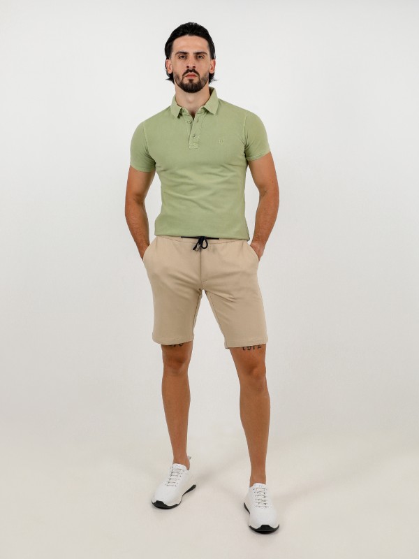 Structured jogger shorts with elastic waist