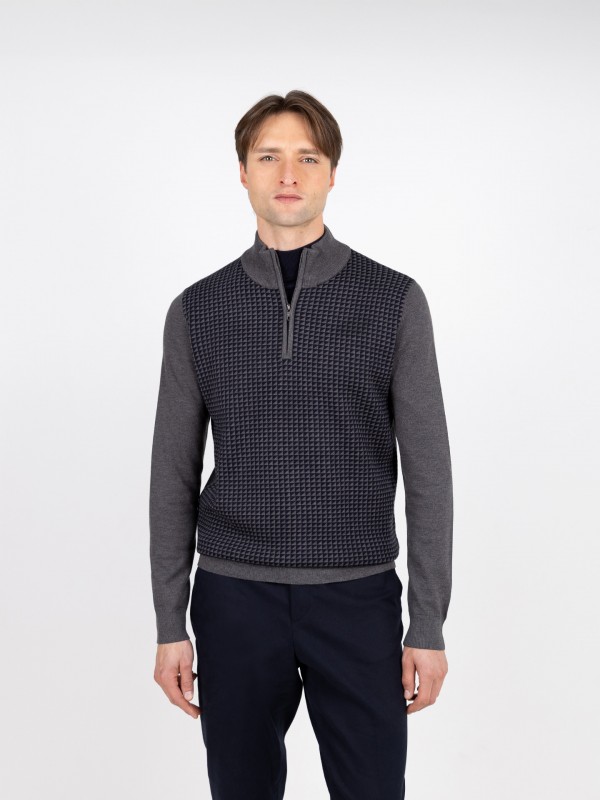 Suter de medio cierre con patrn