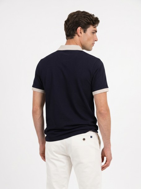 Polo em algodão e elastano Polo em algodão e elastano